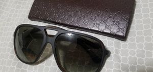Gucci Aviator style sunglasses large